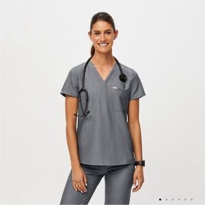 Figs Catarina One-Pocket Scrub Top size small